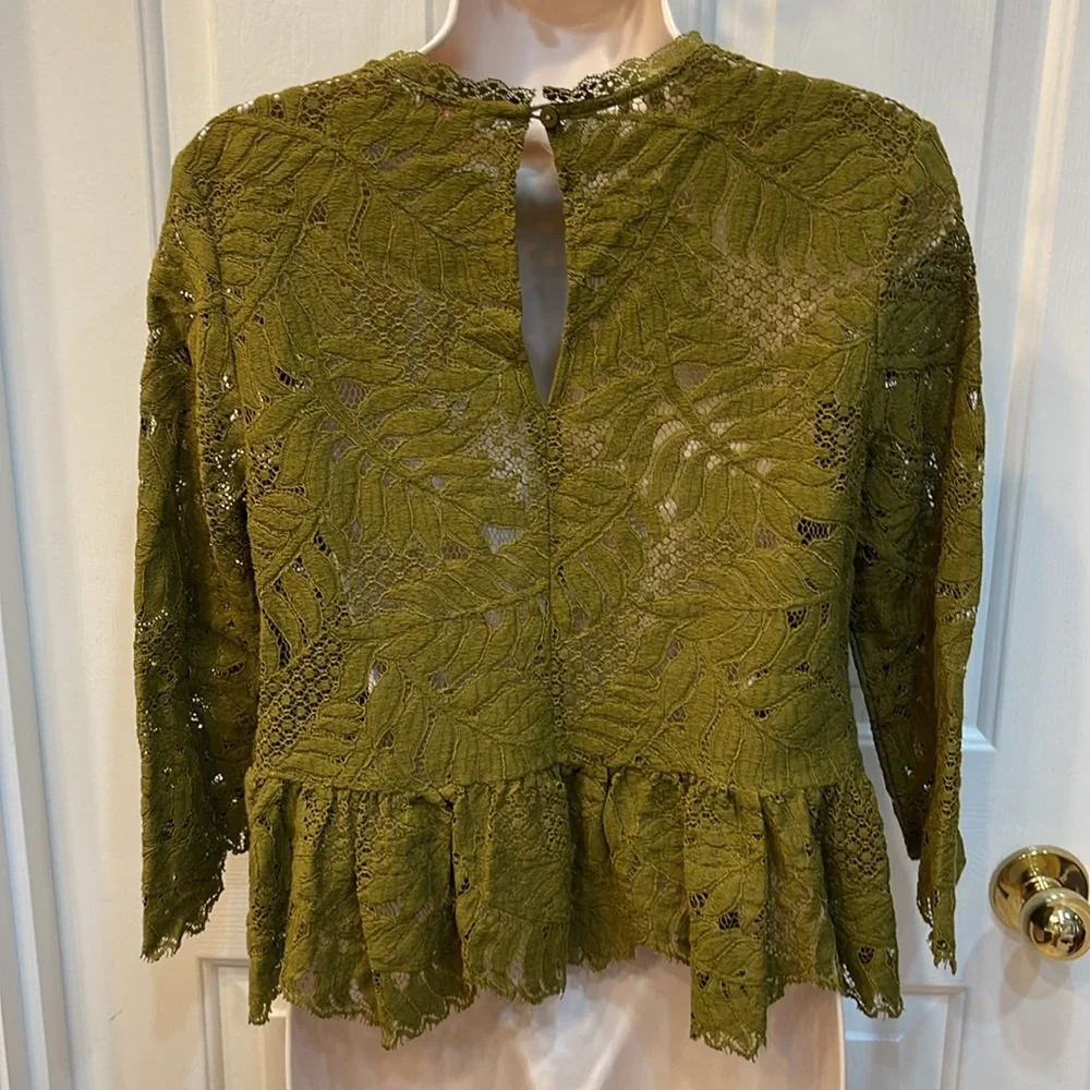 Gorman 10(AU) Fern Green Lacey 3/4 sleeve blouse - Picture 2 of 5